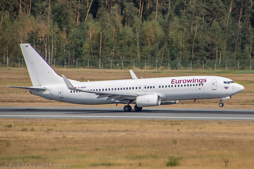 D-ABAF_2018-08-21_Eurowings_B737_eddn.jpg