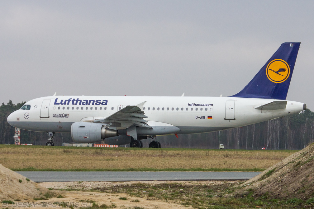 D-AIBI_Lufthansa_Airbus-A319-112_2017-03-24_nue.jpg